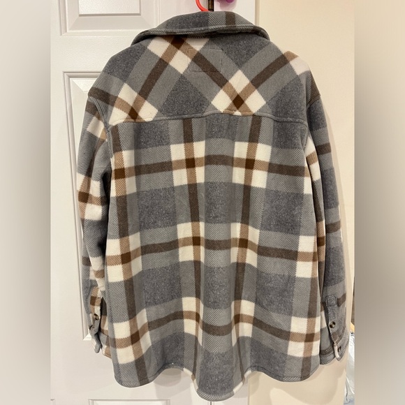 Sage women flannel shacket - Picture 2 of 4